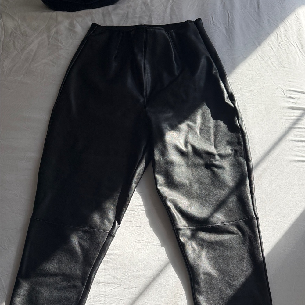 Abercrombie & Fitch Black leggings